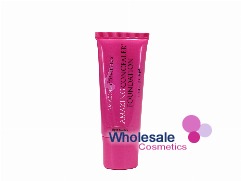 1 x Amazing Cosmetics Amazing Concealer Foundation - LIGHT GOLDEN